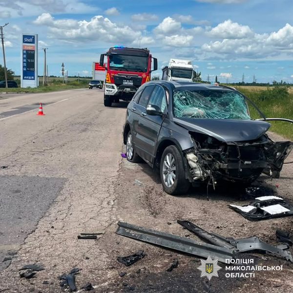 Один человек погиб и трое травмировались в ДТП в Николаевской области