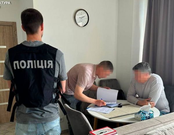 Дирижером схемы оказался министр Карандеев: как оркестры из уклонистов вывозили на гастроли за рубеж