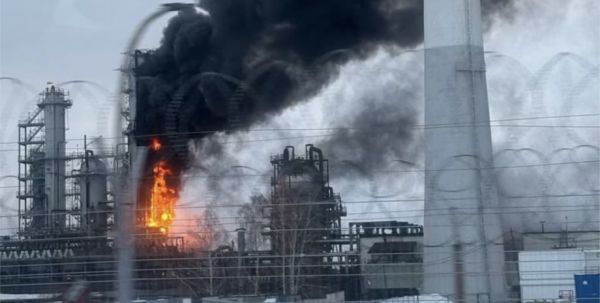 Остановился один из крупнейших российских нефтеперерабатывающих заводов