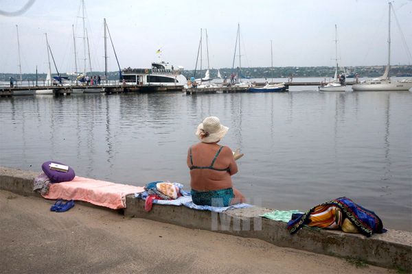Инфекционный контроль: санинспекторы проверили воду в популярных зонах отдыха Николаевщины