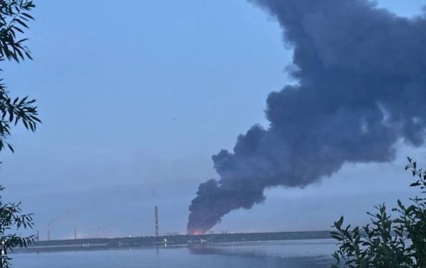 В Липецке в огне крупнейший сталелитейный завод рф