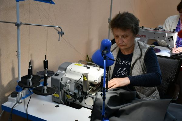 Как в Николаеве бесплатно починить одежду: телефоны социальных мастерских