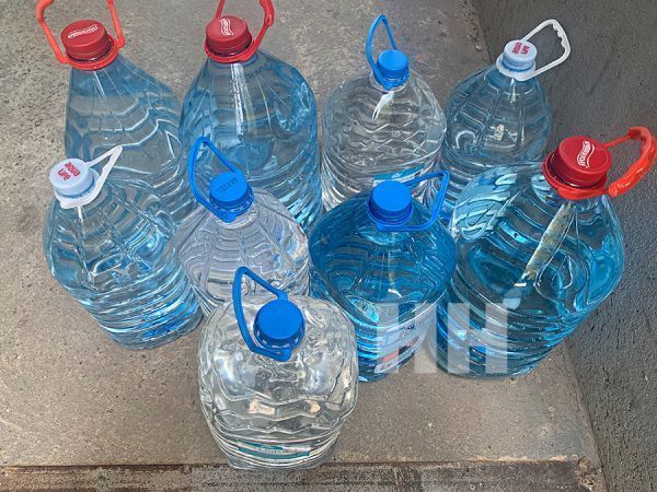 В Николаеве известного адвоката будут судить за продажу воды во время войны и легализацию доходов