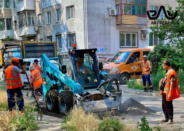 В Николаеве восстановили покрытие на трех улицах и проспекте