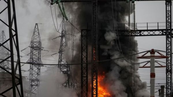 Экологическая цена прилетов: пожары на подстанциях Николаевской области выбросили в воздух онны сажи и угарного газа