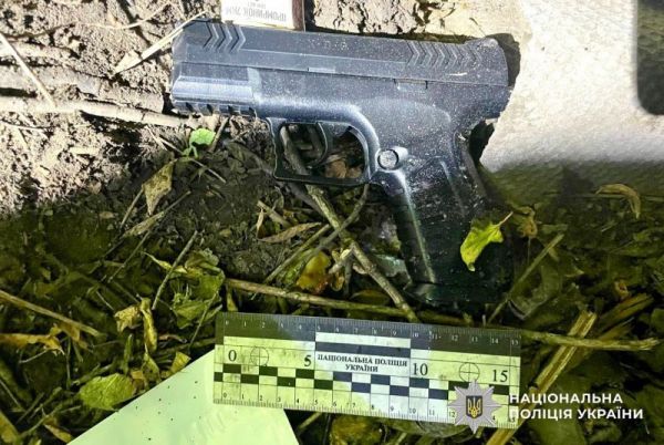 15-летний подросток выстрелил из пневматики в глаз сверстнице на пляже в Первомайске