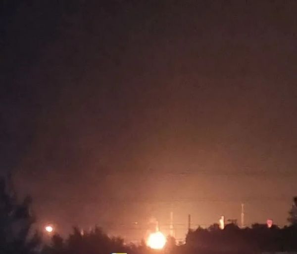 Взрывы раздавались на военном аэродроме в Ейске и на НПЗ под Петербургом