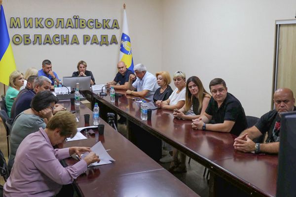 Госпітальна мережа Миколаївщини: онлайн-обговорення проєкту за участі медиків і депутатів