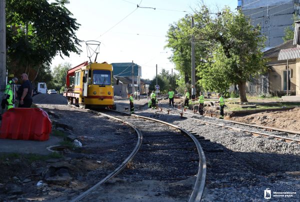 В Николаеве капитально ремонтируют 500-метровый участок на 6-м Слободской: движение сделают двусторонним