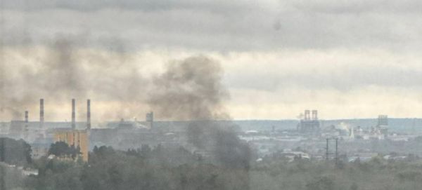 В Перми после атаки дронов вспыхнул пожар возле порохового завода