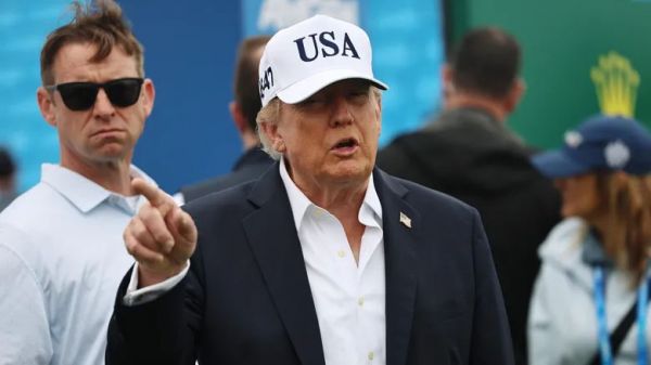 Трамп призвал Украину прекратить удары по российским запасам дизельного топлива