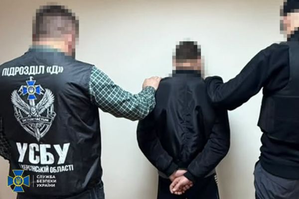 Предатель, работавщий на оккупантов в Херсоне, сбежал в Николаев и прятался в местном кафе