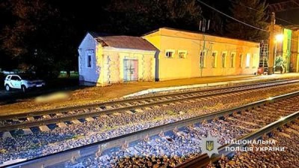 На Николаевщине поезд насмерть сбил мужчину: полиция ищет свидетелей