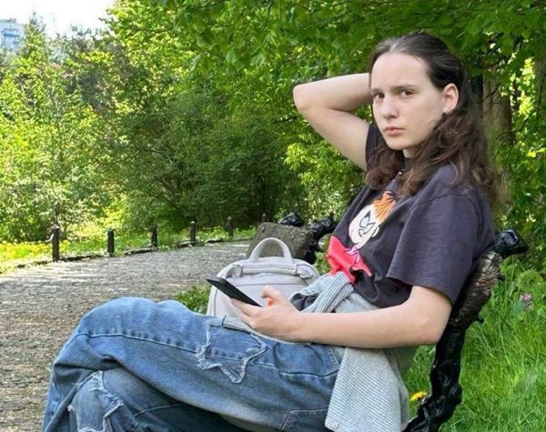 В Николаеве пропала 13-летняя девочка: полиция просит помощи в розыске (фото)