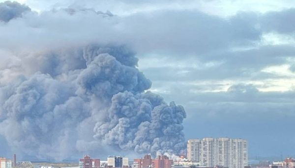Последствия мощной атаки БПЛА на Санкт-Петербург и Ленинградскую область