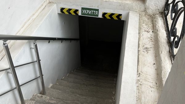 В Николаеве подрядчику продлили сроки ремонта школьного укрытия: прокуратура добилась штрафных санкций
